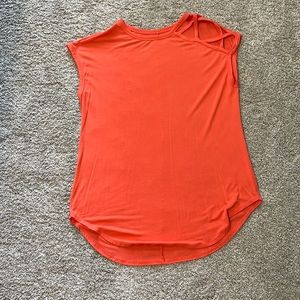 Maurices size medium 24/7 sleeveless tee